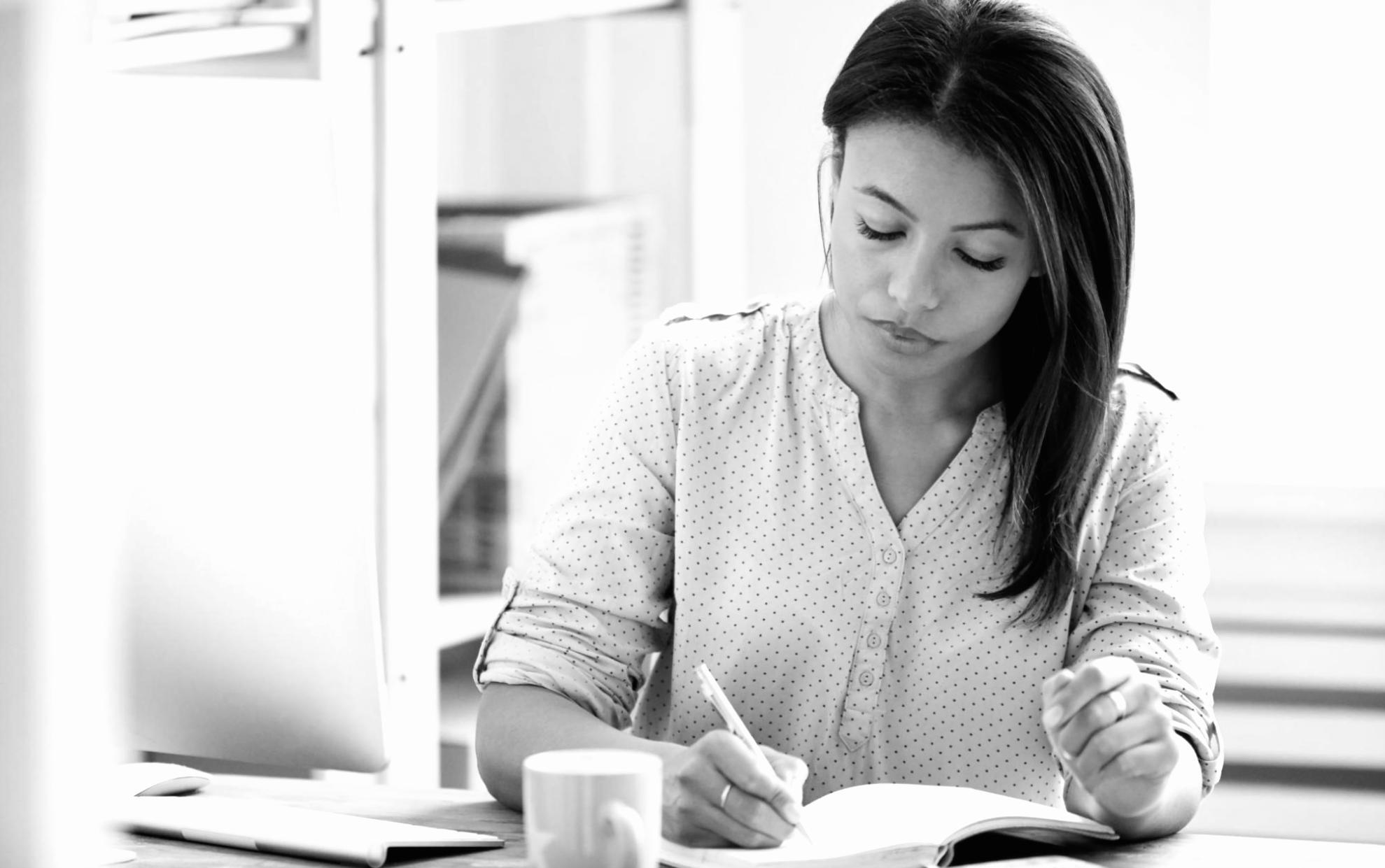 Ambiente di apprendimento moderno per corsi di investimento